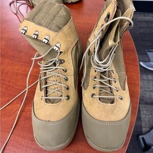 Belleville Army Tactical Goretex Mountain Boots